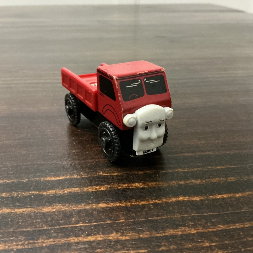 Thomas & Friends Wooden Railway Lorry 1 Red Truck Learning Curve Magnetic Toy